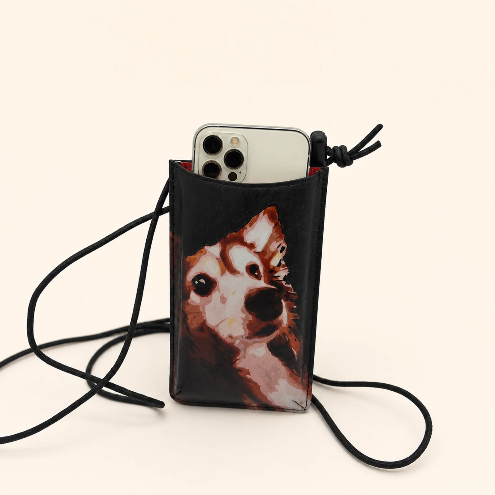 Daisy Pattern Phone Case — Black view 3