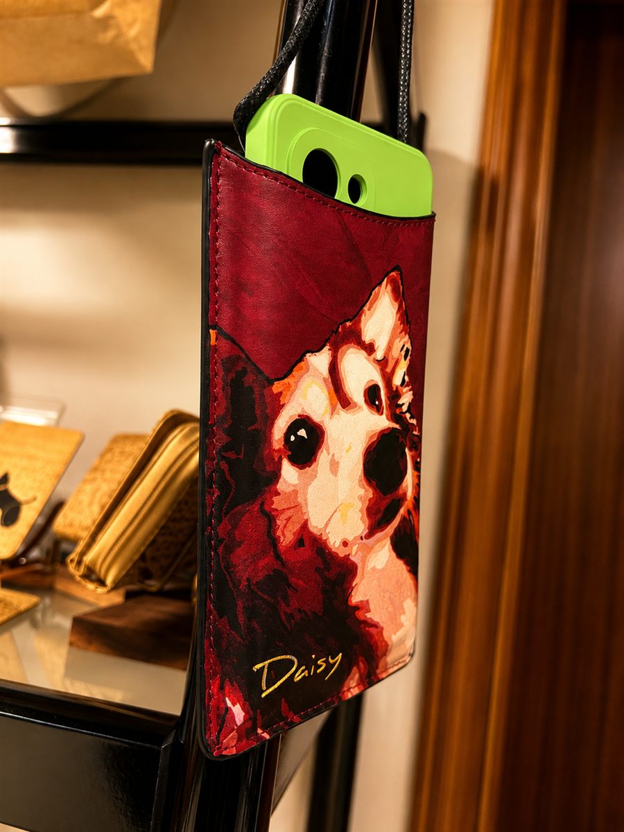Daisy Pattern Phone Case view 3
