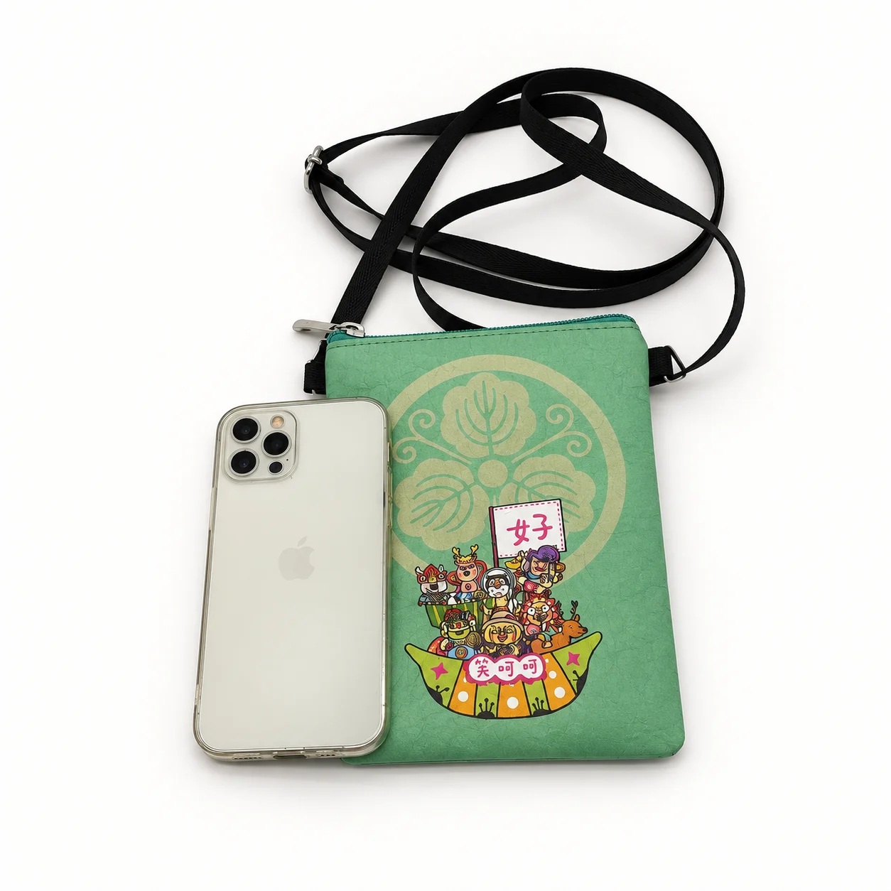 Japan Pattern Gold Crest Phone Case — Mint Green view 2